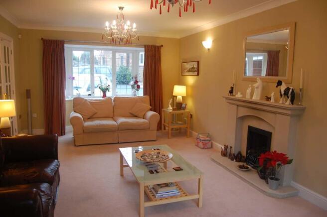 Lounge 2nd view