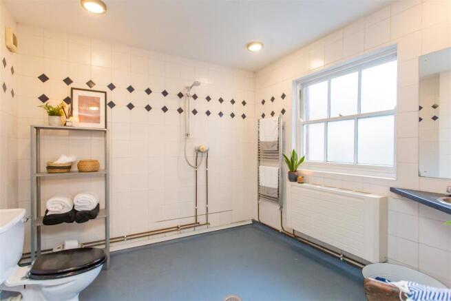 Wet Room Frinton.jpg