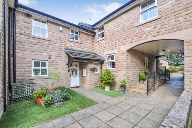 3 bed Terraced for sale Image 4
