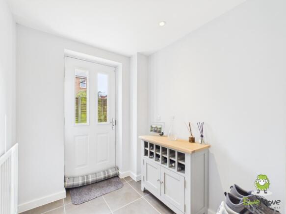 EweMove Estate Agents Basingstoke - Brockham Grang