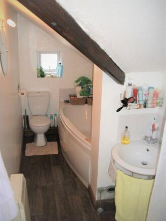 Bathroom1