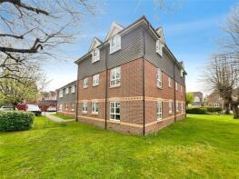10, Curlew Court, Boxalls Lane, Aldershot GU11 3FJ