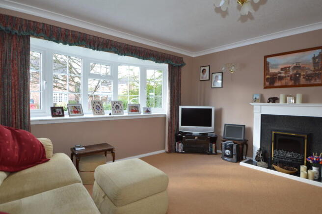 SITTING ROOM