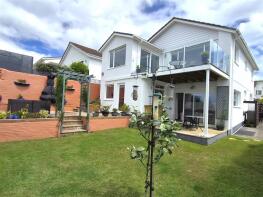 25, Ocean View, Fowey PL23 1QJ