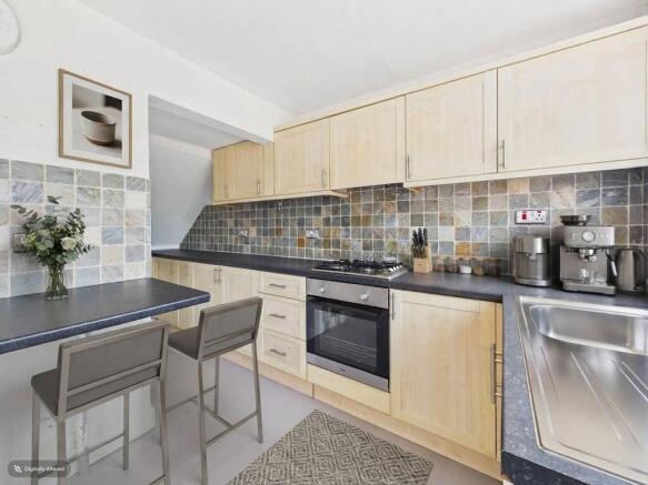 2 bed Semi-Detached for sale Image 6