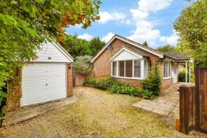 9a Bramblings, The Gardens, Pulborough RH20 1HT