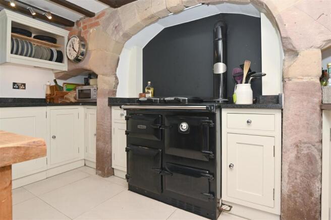 Rayburn stove.jpg
