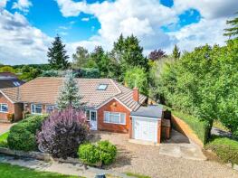 1, Hewett Avenue, Caversham, Reading RG4 7EA
