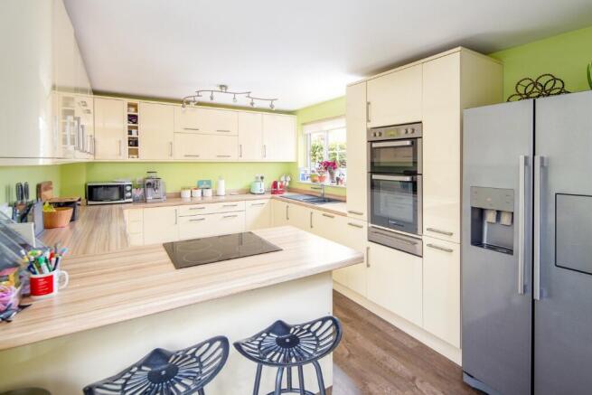 Kitchen Breakfast Rm