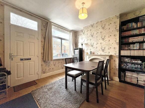 SITTING ROOM