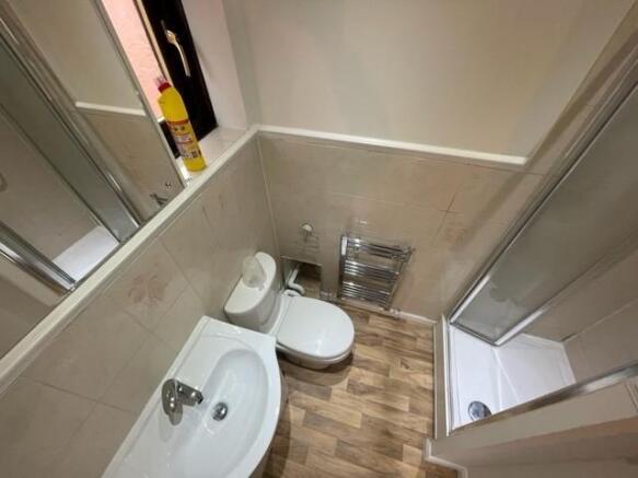 En-suite Bathroom