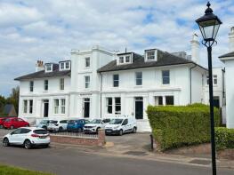 Flat 8, Bramley House, Crescent Road, Gosport PO12 2DJ