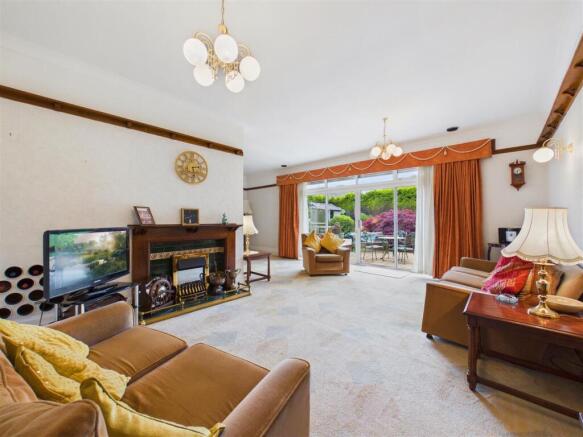 3 bed Detached for sale Image 5