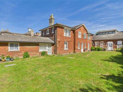 Ipswich Road, Pulham Market, Diss, Norfolk, IP21 4YJ