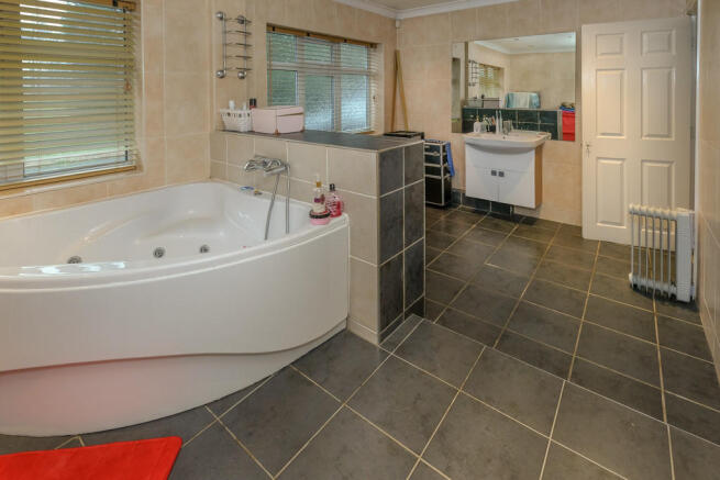 Family bathroom