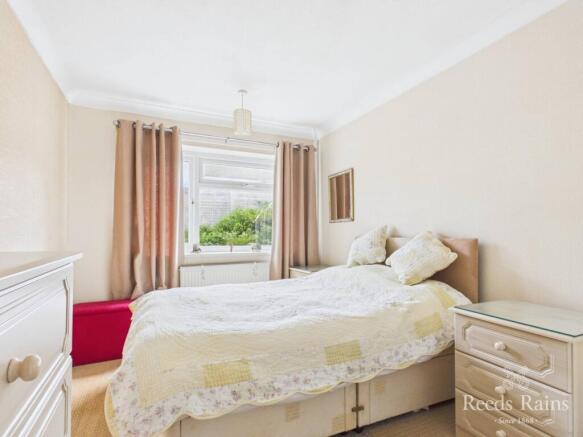 2 bed Bungalow for sale Image 5