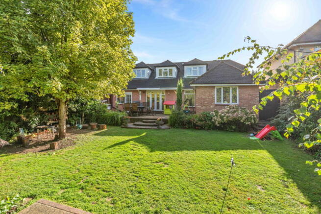 Hanging Hill Lane, Hutton, Brentwood CM13 photo 4