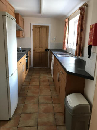 Photo 8
