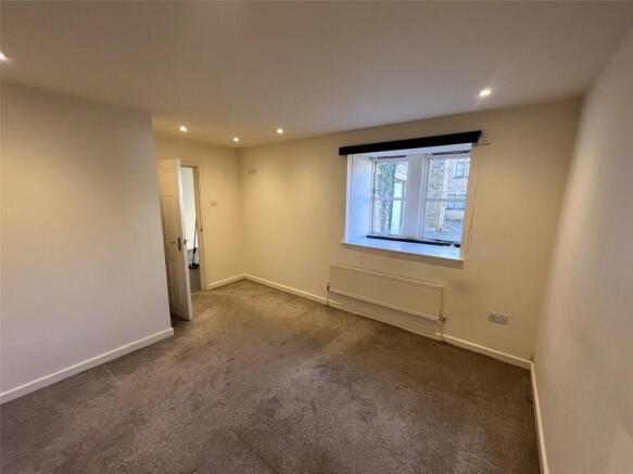 1 bed Apartment for sale Image 9