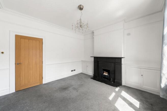 4 bed Terraced for sale Image 8