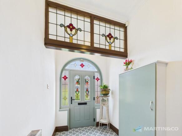 CAM02318G0-PR0473...