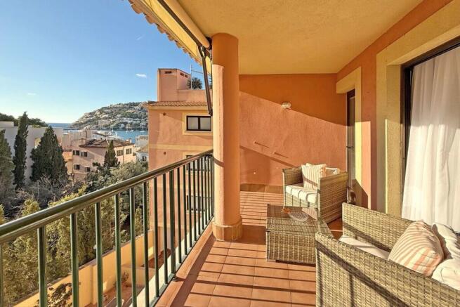 02-port andratx-Penthouse mit Meer- und Bergblick-kaufen-terrasse