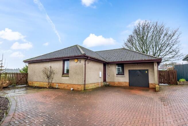 6 MEADOWBANK (29)