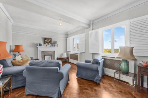 Chiltern Court,
Baker Street, NW1