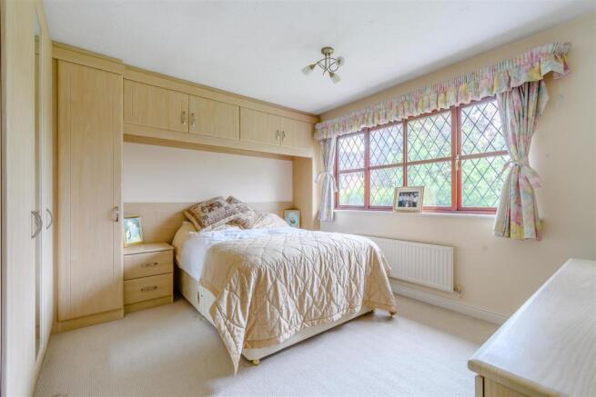 8469923-interior01.jpg