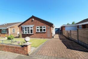 37, Greenfield Gardens, Flanderwell, Rotherham S66 2JG