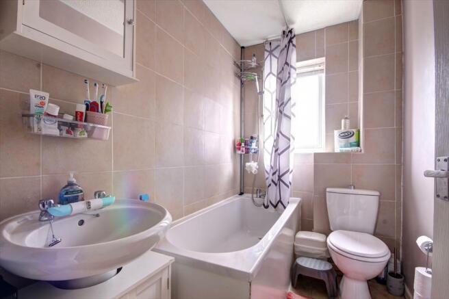 Bathroom.jpg