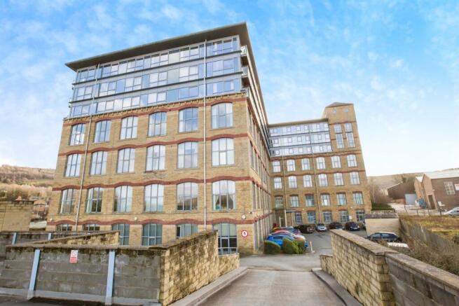 2 bed Apartment for sale Image 11