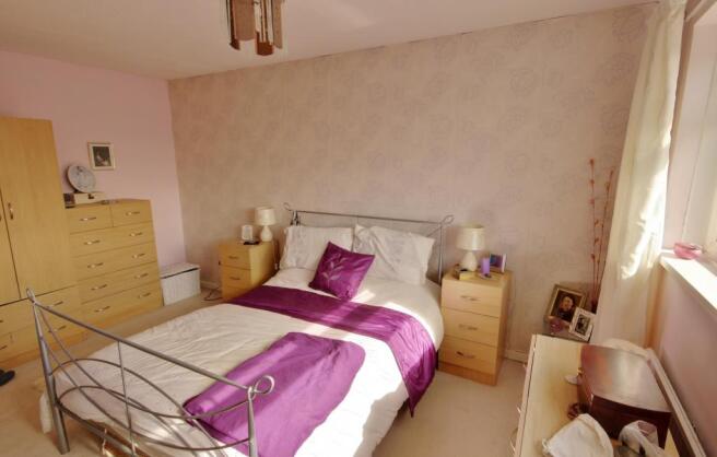 Bedroom 3 (Double)