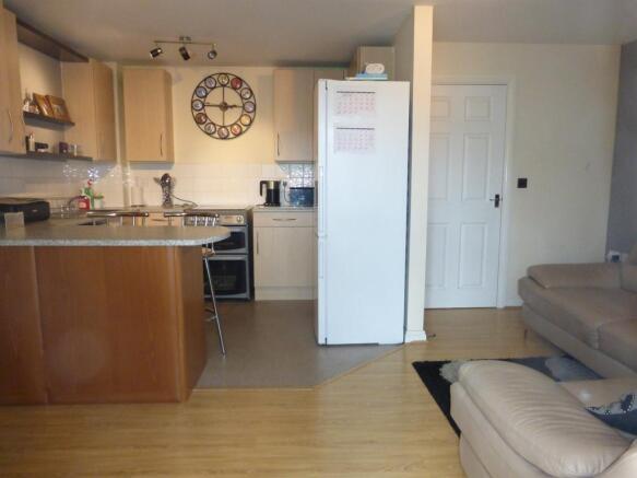 Photo 8