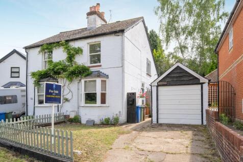 Long Hill Road, Ascot, SL5