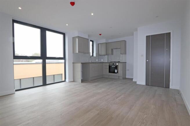 Kitchen-Lounge