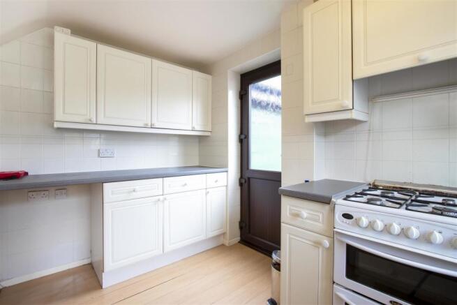 Kitchen3.jpg