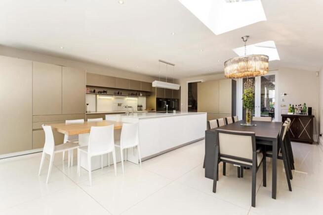 Burlington Gardens, W4 - FOR SALE