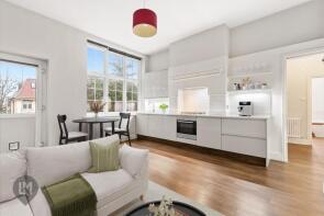 Flat 2, 43, Augustus Road, London SW19 6LW