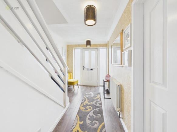 cam04914g0pr0360still007