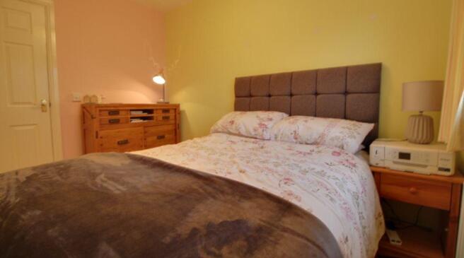 Bedroom 4 (Double)