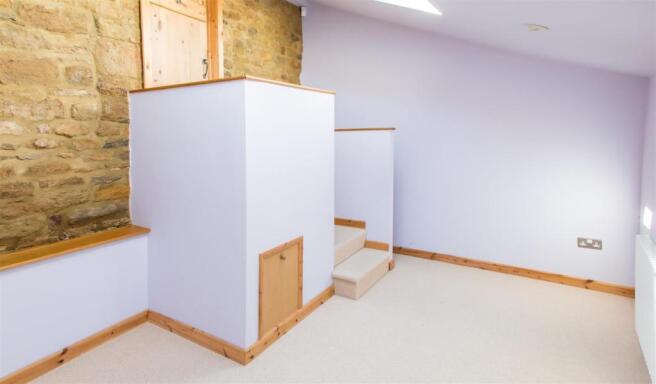 Bedroom 4.jpg