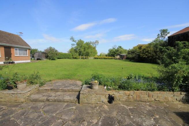 REAR GARDEN IMAGES