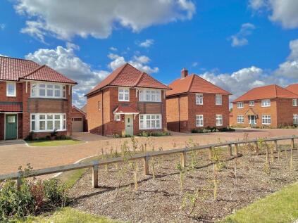 **NO ONWARD CHAIN** Ashard Drive, Haverhill