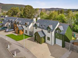 12, Canmore Road, Ballater AB35 5XG