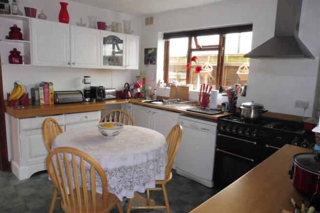 Kitchen Diner: