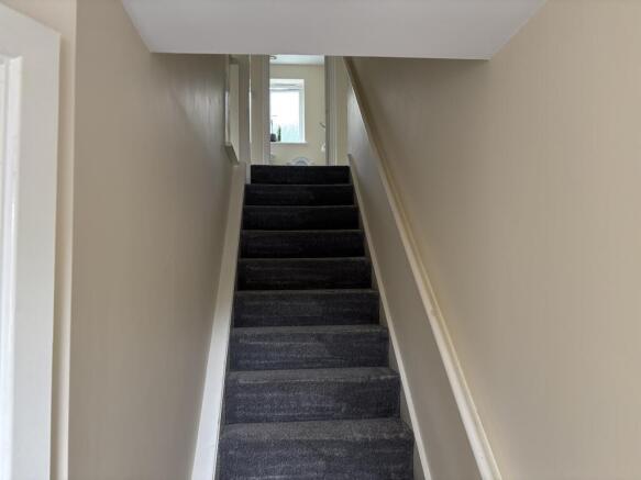 4 bed Detached for sale Image 12