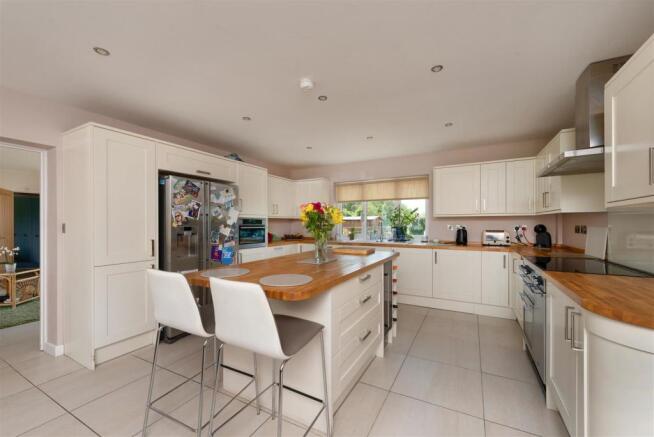 Kitchen Main House.jpg