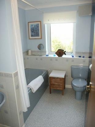 En-suite bathroom
