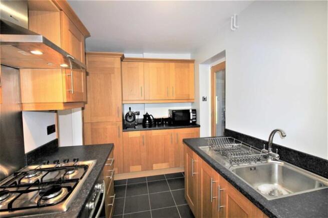 Kitchen: